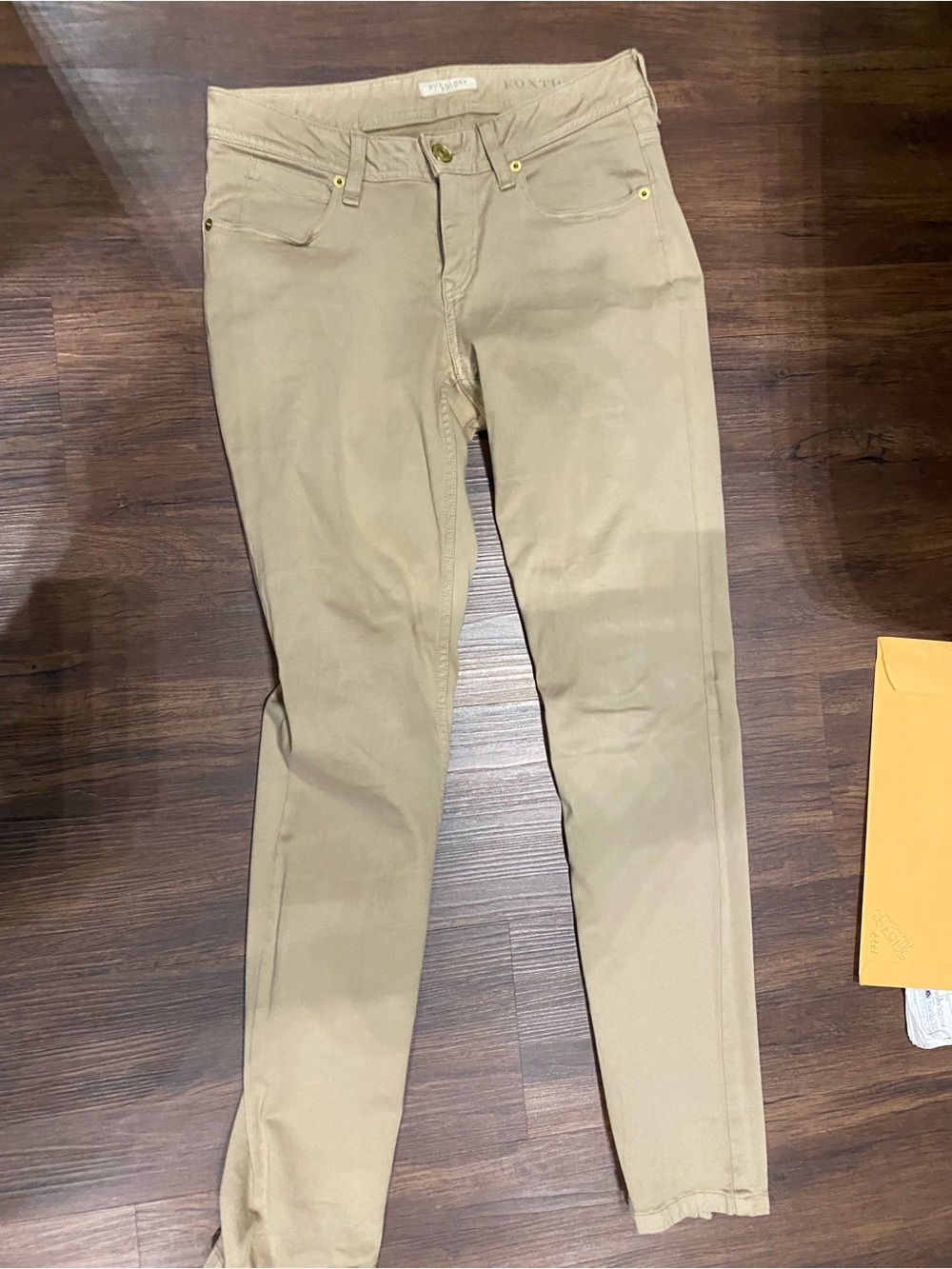 Burberry Beige Skinny Jeans